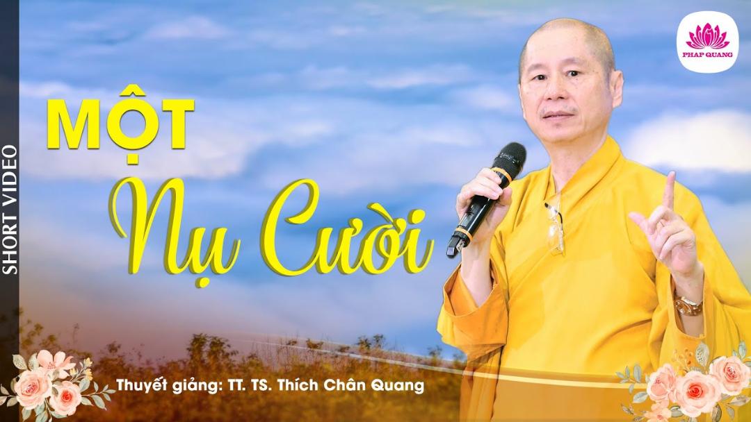 MỘT NỤ CƯỜI