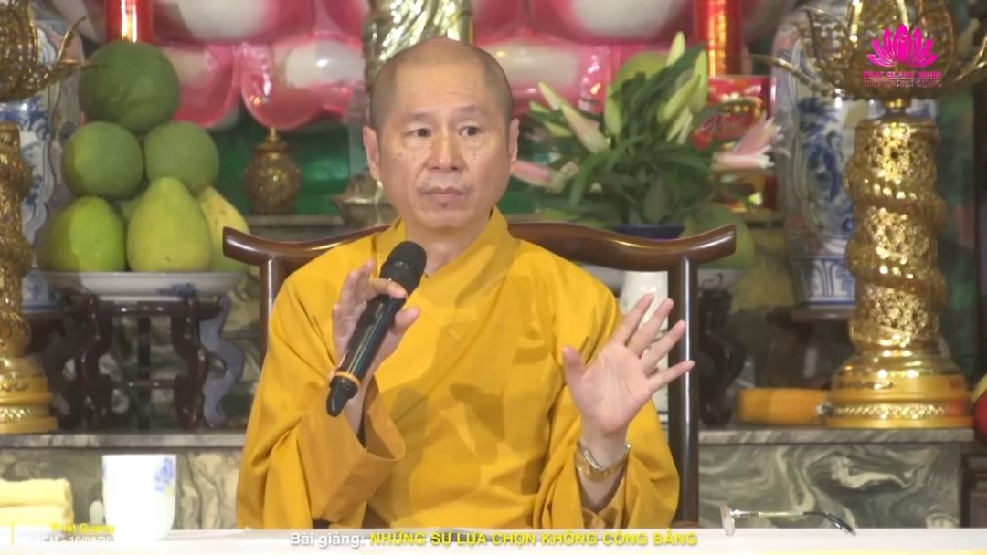 THẾ GIỚI TỐT LÊN NHỜ NHỮNG HI SINH THẦM LẶNG